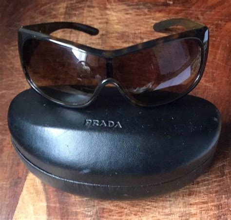 prada milano sunglasses made in italy